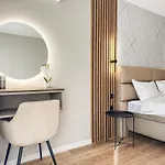 1br In A Brand-new Modern Complex Close To Centre Lejlighed *