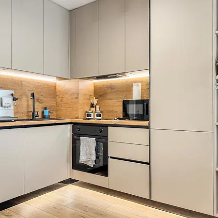 Appartement Skyline Serenity Modern With Terrace By Flat Manаger Plovdiv